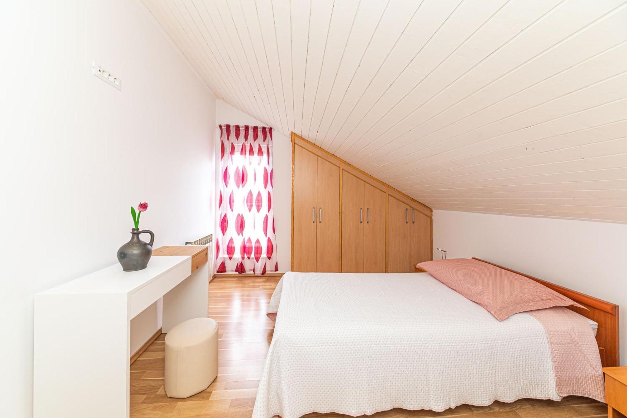 Apartments Iskra Стобрек Экстерьер фото